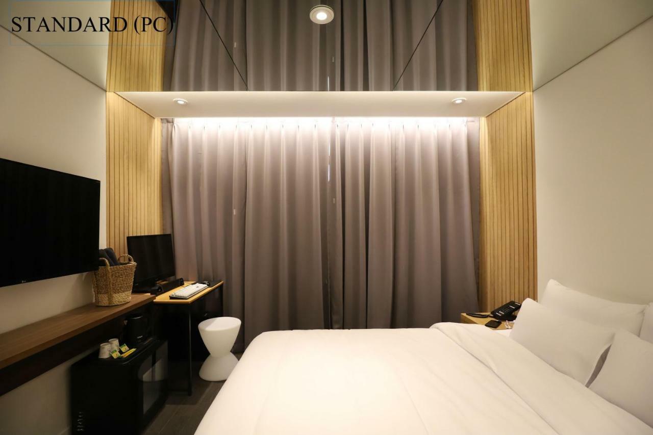 โรงแรมเบียนนาเล Gwangju Metropolitan City ภายนอก รูปภาพ
